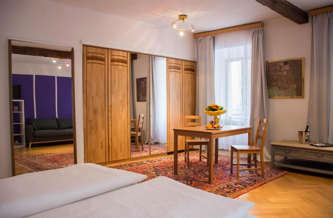 One-Room "Elfi" Salzburg Bagian luar foto